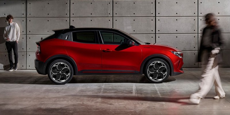 clio parasina alfa romeo alin hem de 300 bin tl faizsiz kredi ile 4 TsDKYqvJ