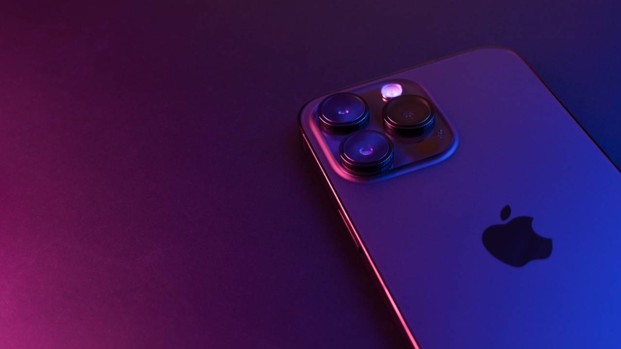 iPhone 16 Pro için en yeterli kılıf önerileri! iphone 16 pro icin en yeterli kilif onerileri 0 Q7U2XRbI