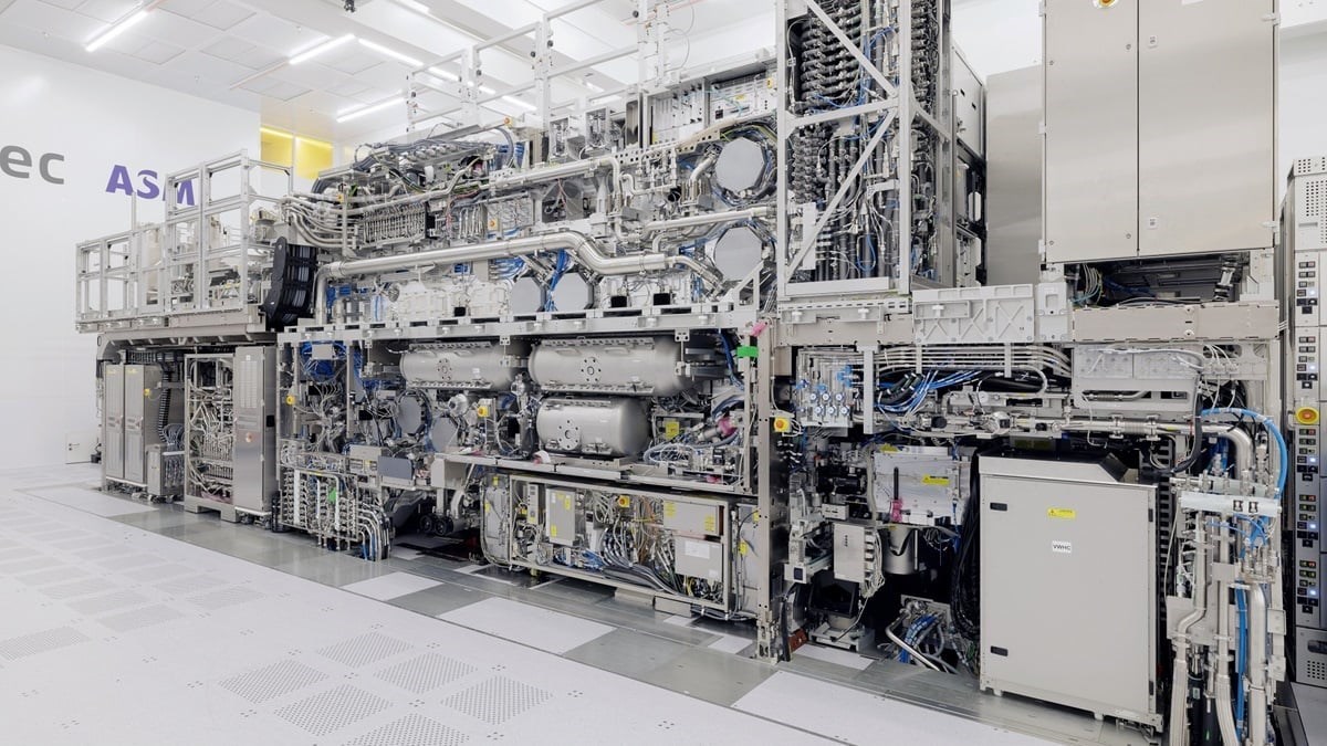 ASML'nin gelişmiş litografi makineleri gelecekte kıymetini yitirebilir asmlnin gelismis litografi makineleri gelecekte kiymetini yitirebilir 0 6k5n5874