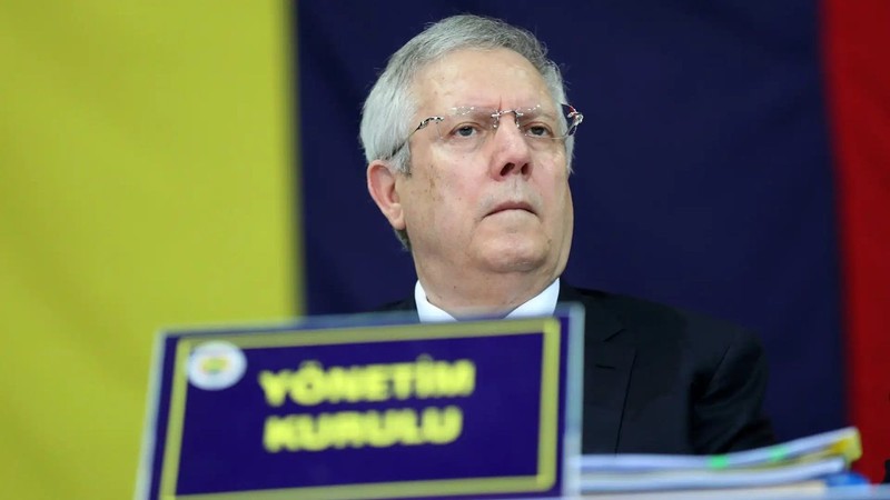 Aziz Yıldırım'ın birinci transferi Real Madrid'den olacak, 3 yıllık kontratla imzayı atıyor aziz yildirimin birinci transferi real madridden olacak 3 yillik kontratla imzayi atiyor 6 hrMF8bsX