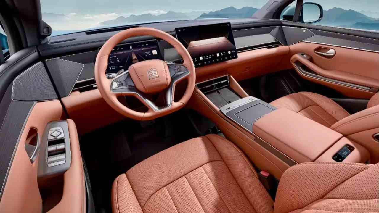 byd tam tamina 7 koltuklu olan yeni hibrit suv modeli sealion 8i tanitti iste