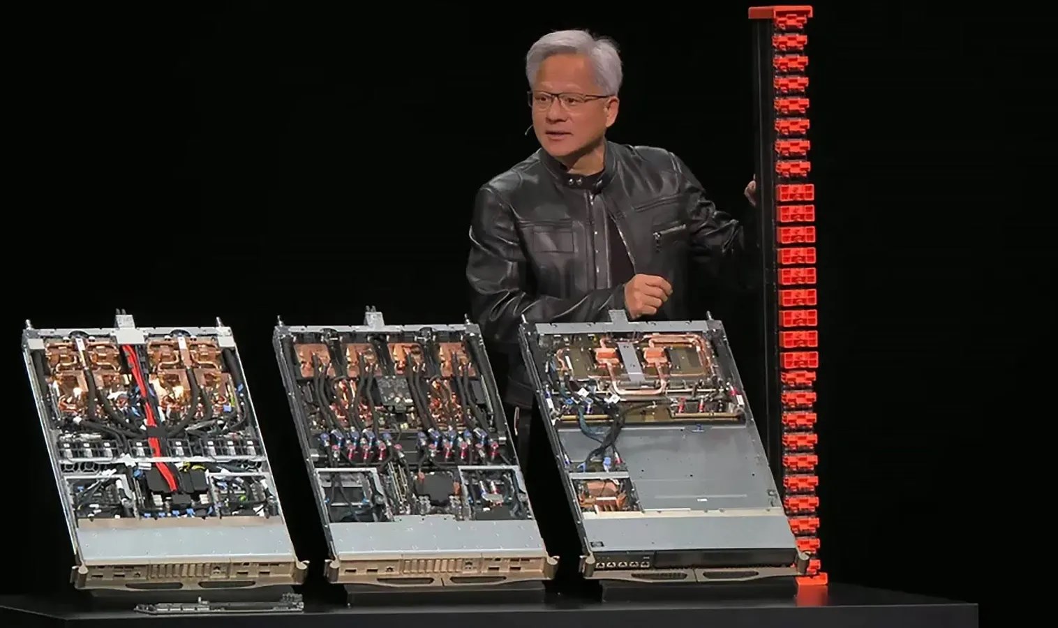 Görünüşe nazaran Nvidia’nın NVLink Fusion teşebbüsü anlatıldığı üzere değil gorunuse nazaran nvidianin nvlink fusion tesebbusu anlatildigi uzere degil 0 z5j9YMRC