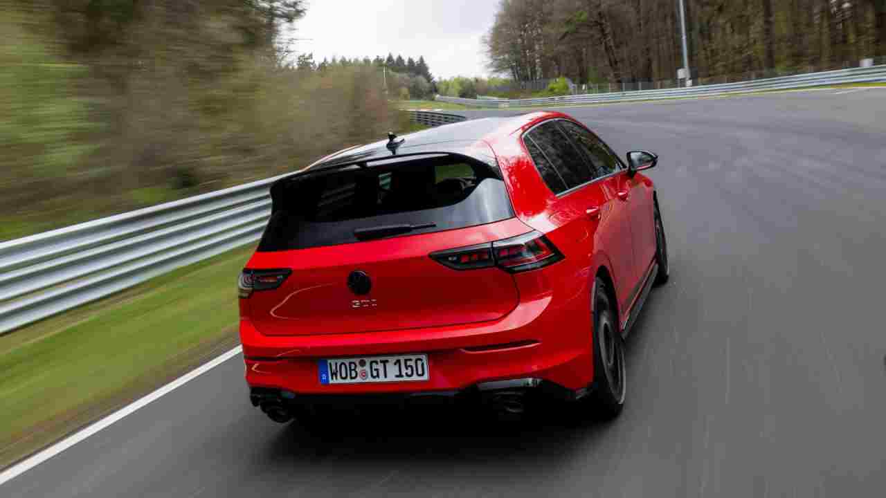 gtiin simdiye kadarki en guclusu iste karsimizda volkswagen golf gti edition 50 2 AFTp6uYE