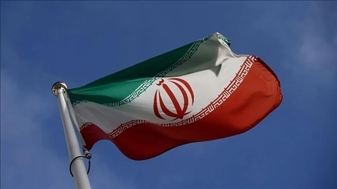 İran fişi çekti! İnternete savaş kilidi iran fisi cekti internete savas kilidi 0 d1UHiBc5