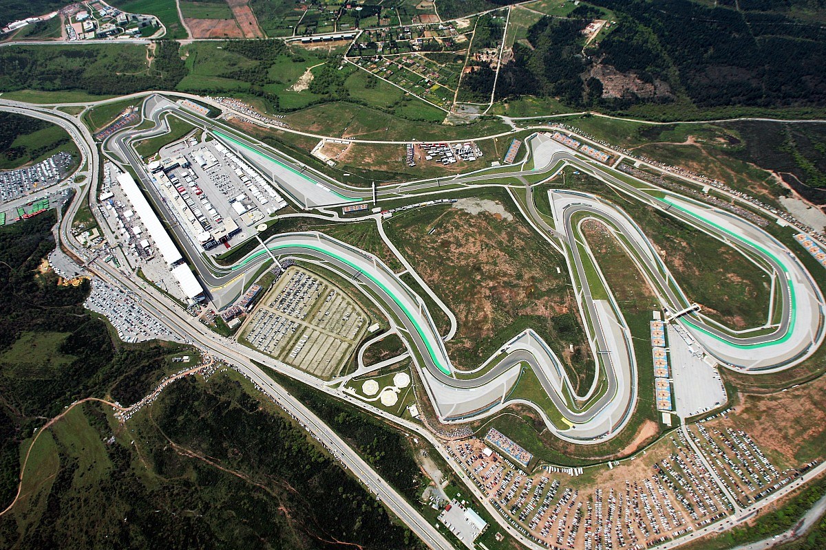 İstanbul Park F1 pistinde kaos hakim; İdare TOSFED’e bırakılabilir istanbul park f1 pistinde kaos hakim idare tosfede birakilabilir 0 4jXR3uJ4