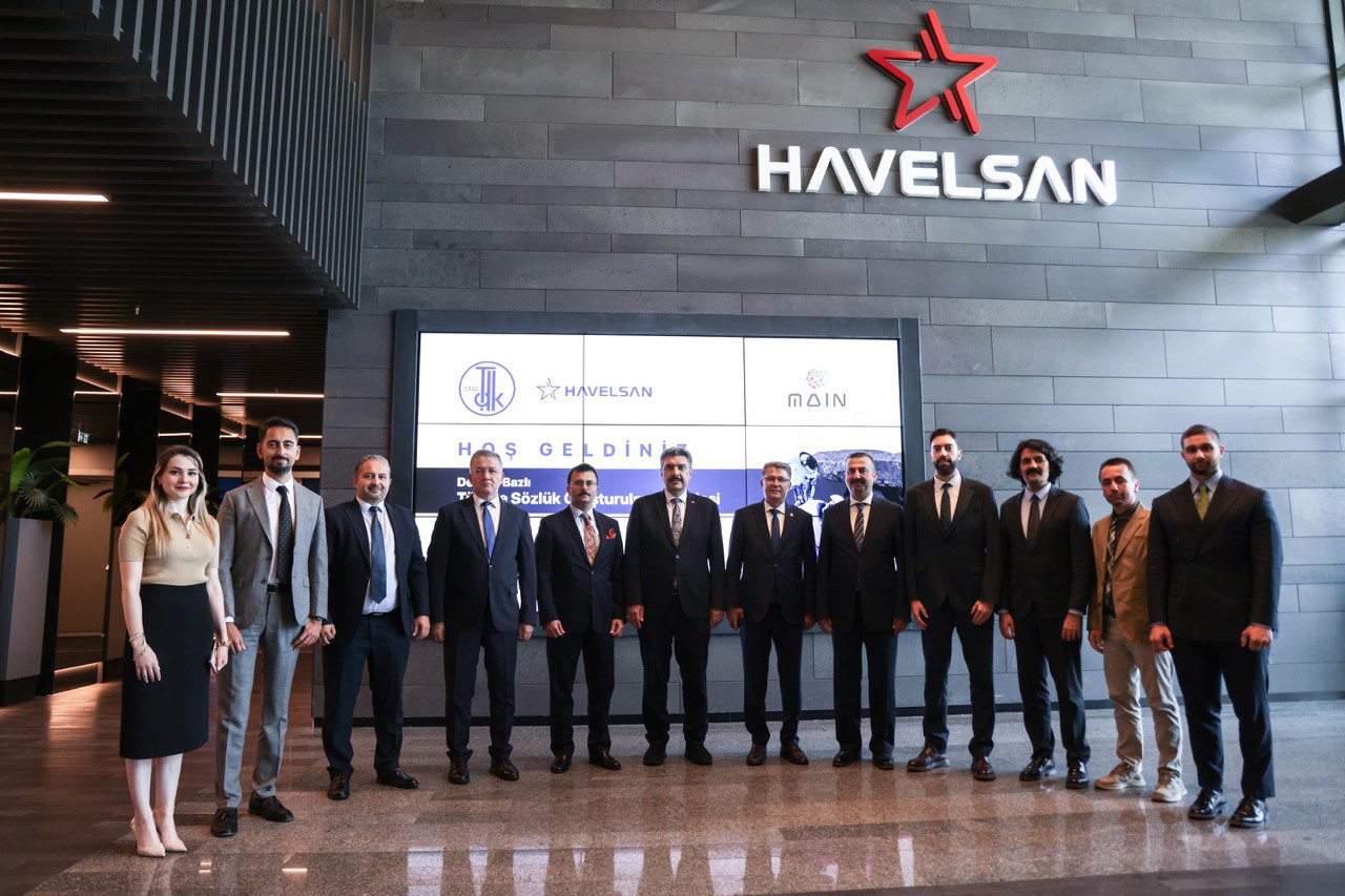 Kodlarla konuşan Türkçe yolda! kodlarla konusan turkce yolda 1 REjIEgwr