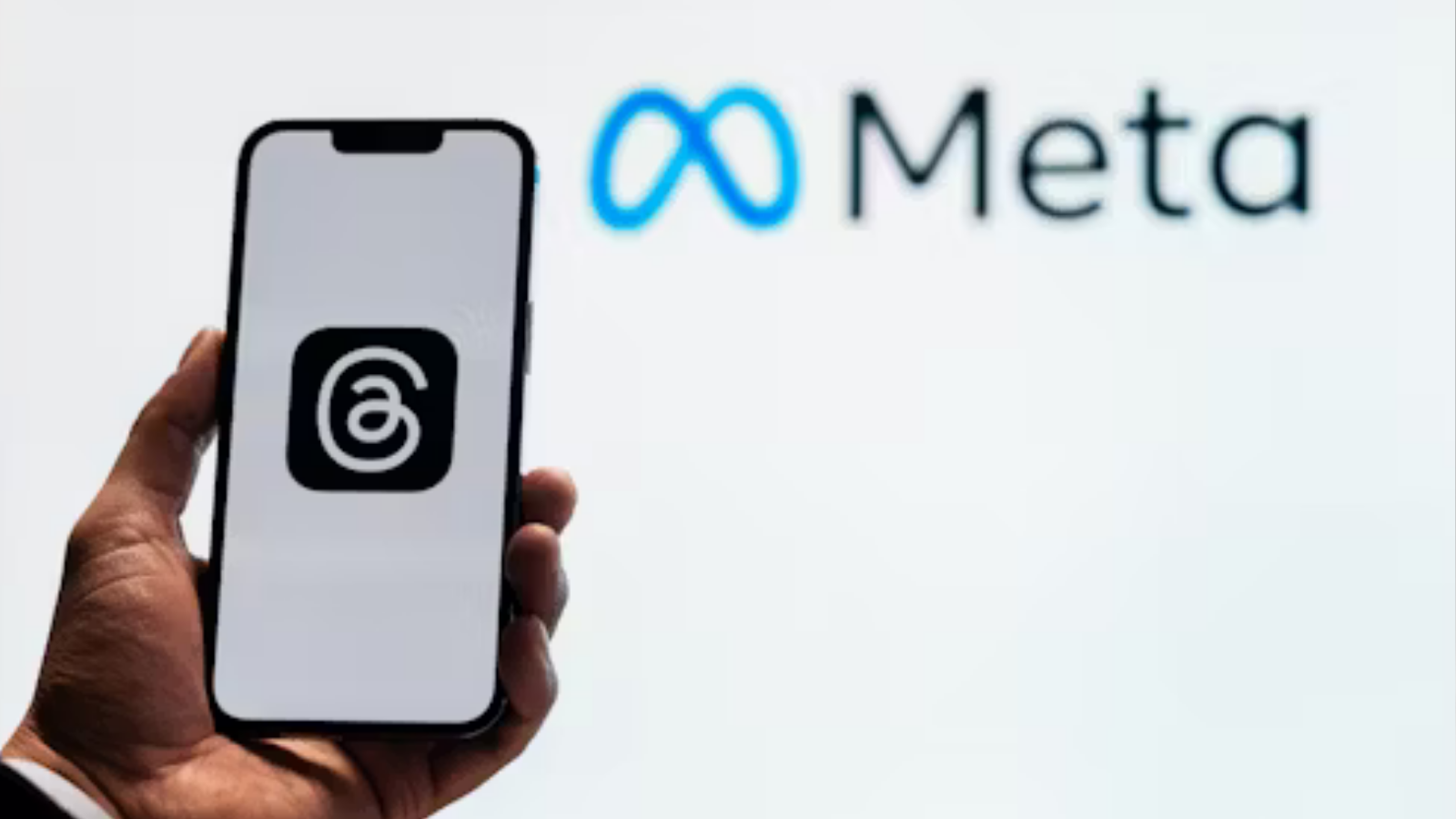 Meta ve Apple Yarışıyor: Perplexity’yi Kim Satın Alacak? meta ve apple yarisiyor perplexityyi kim satin alacak 0 gktvqbFF