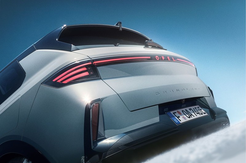 Opel elektrikli arabada çıtayı arşa çıkardı, Opel Grandland Electric AWD bomba üzere geliyor opel elektrikli arabada citayi arsa cikardi opel grandland electric awd bomba uzere geliyor 4 4JB6BVWb