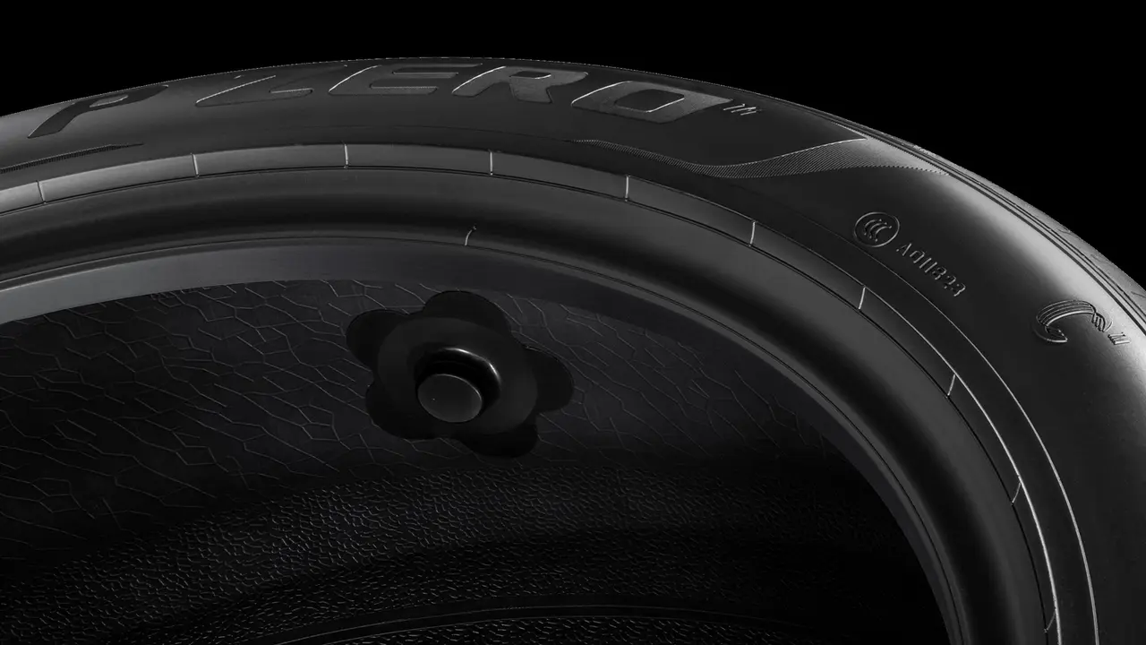 Pirelli, akıllı lastik teknolojisini kullanıma sundu! pirelli akilli lastik teknolojisini kullanima sundu 0 nY8Ct36C