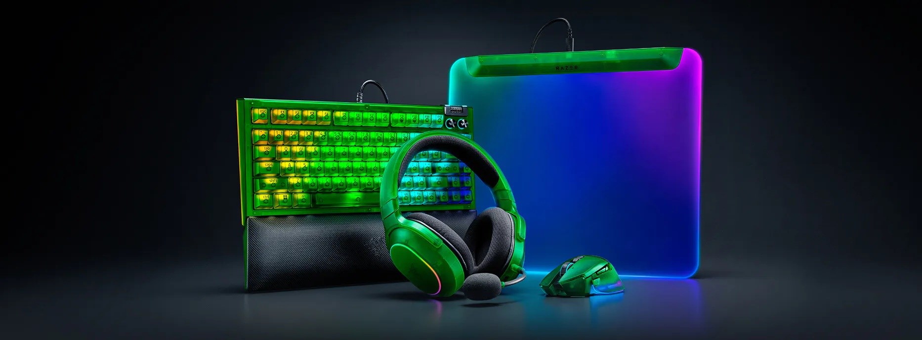 Razer Phantom serisi şeffaf gövde tasarımı ile geliyor razer phantom serisi seffaf govde tasarimi ile geliyor 0 Ip8X3TtR