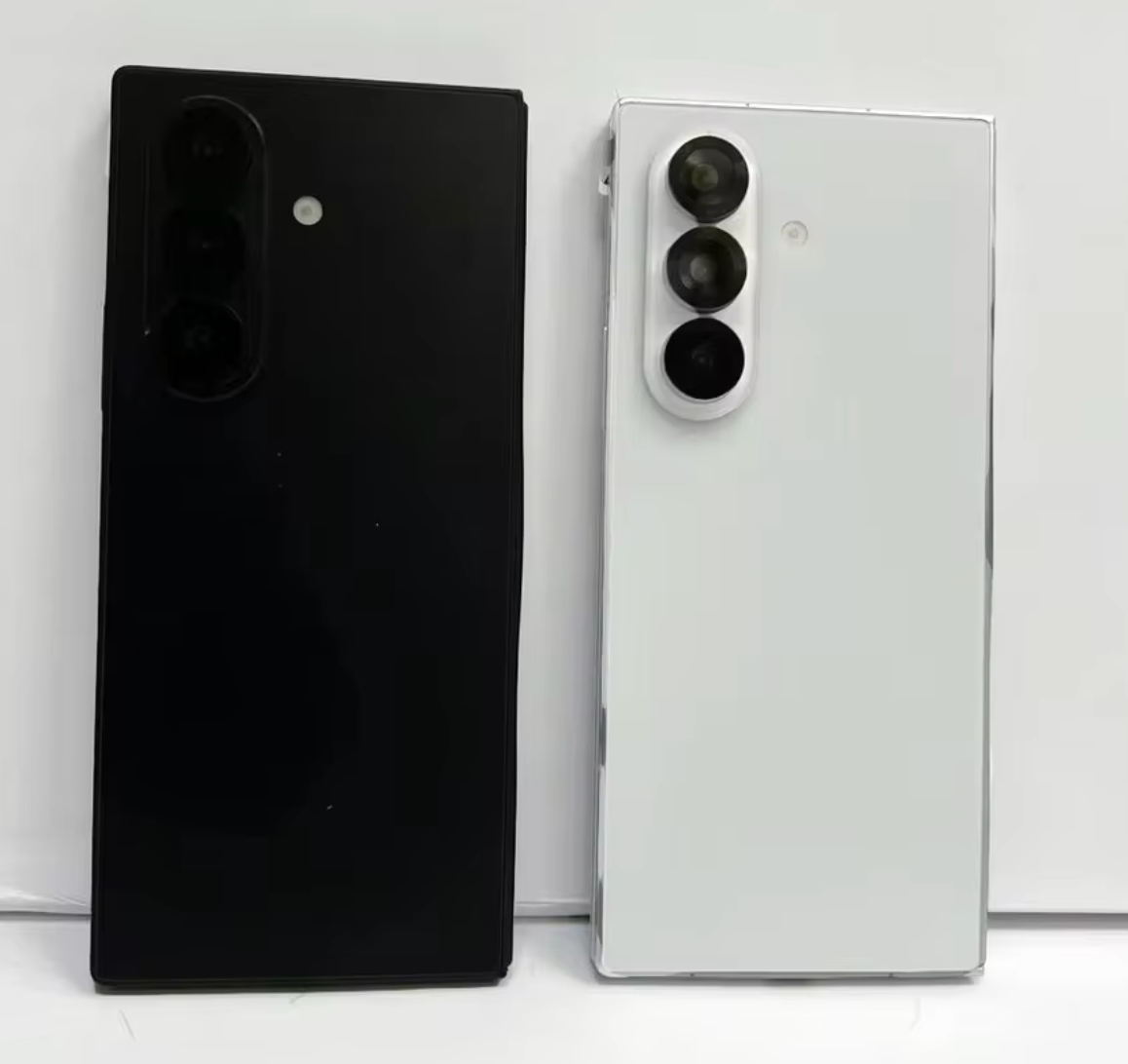 samsung galaxy z fold7nin maketleri satisa cikti siz de alabilirsiniz 0 FUHLsXpA