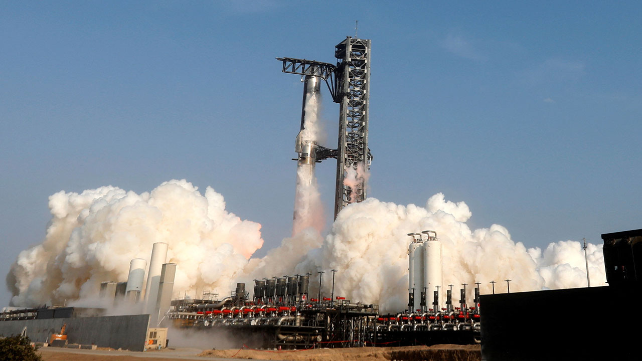 spacexin starship roketi bu defa daha yerden kalkamadan patladi video 0 9C58nIgn