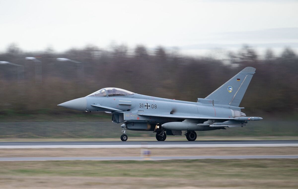 Türkiye, 10 milyar dolarlık Eurofighter alımı için Almanya ile görüşecek turkiye 10 milyar dolarlik eurofighter alimi icin almanya ile gorusecek 1 kLA6sv3Q