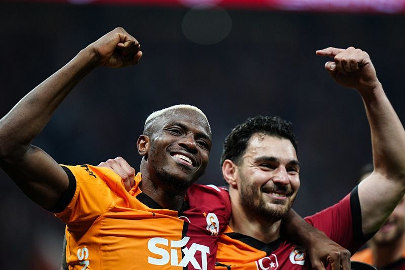 Victor Osimhen'den Araplara tokat üzere cevap, 45 milyon euro Galatasaray sevgimi alt edemez victor osimhenden araplara tokat uzere cevap 45 milyon euro galatasaray sevgimi alt edemez 4 1wdVqGuJ
