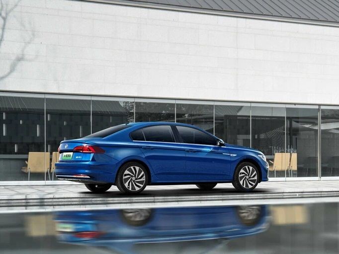 Volkswagen'in efsane modeli Volkswagen Bora 2025 küllerinden doğuyor, işte fiyatı volkswagenin efsane modeli volkswagen bora 2025 kullerinden doguyor iste fiyati 1 pQBQgBPl