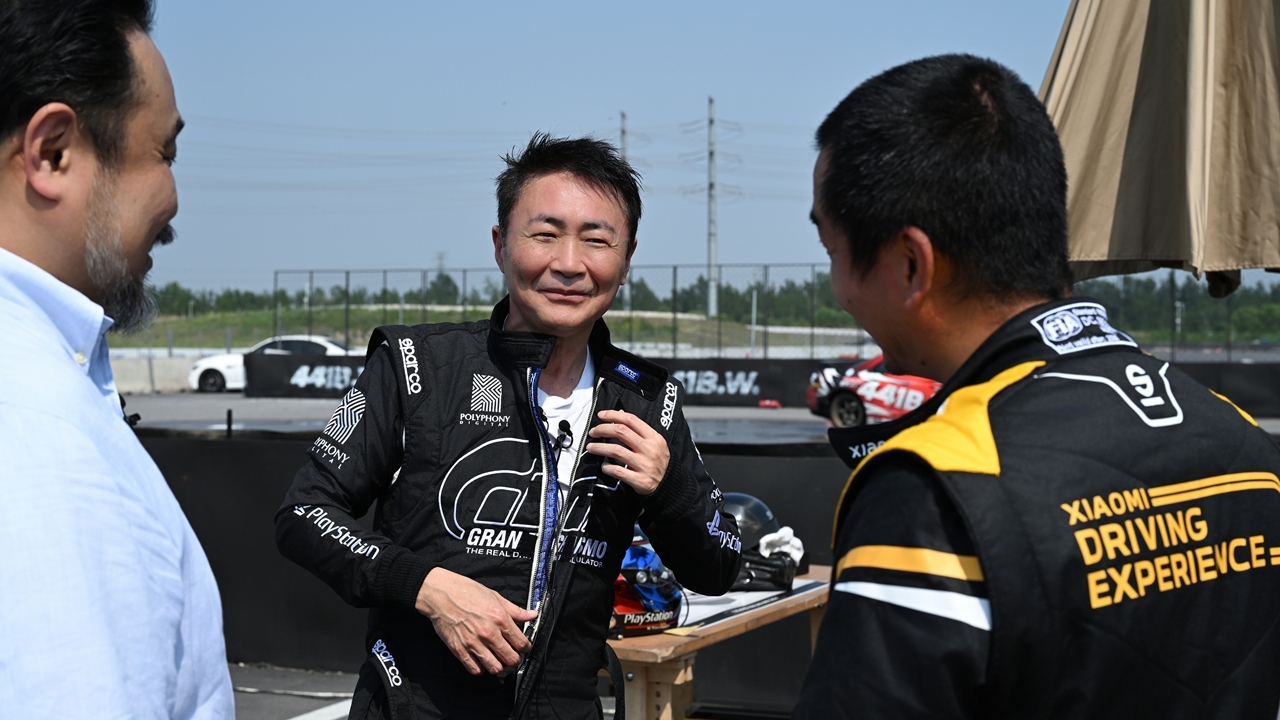 xiaominin elektrikli arabasi xiaomi su7 ultra gran turismo 7ye ekleniyor xiaomi icin oyun dunyasinda HgS9pQnh