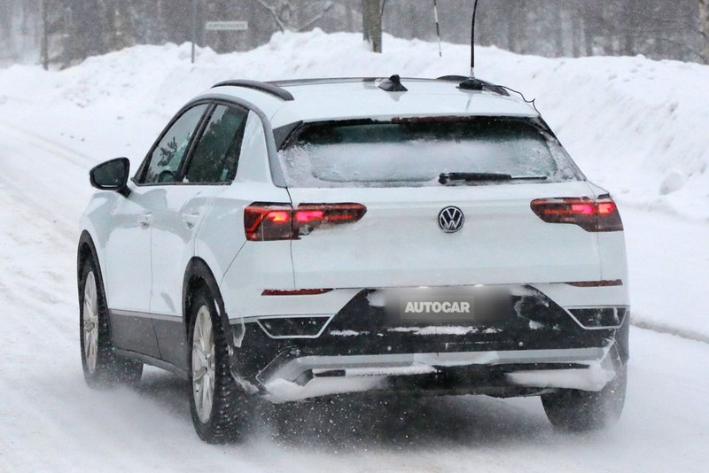 Yeni Volkswagen T-ROC kanlı canlı görüntülendi, Türkiye fiyatı muhakkak oldu yeni volkswagen t roc kanli canli goruntulendi turkiye fiyati muhakkak oldu 1 Nn94uh7e