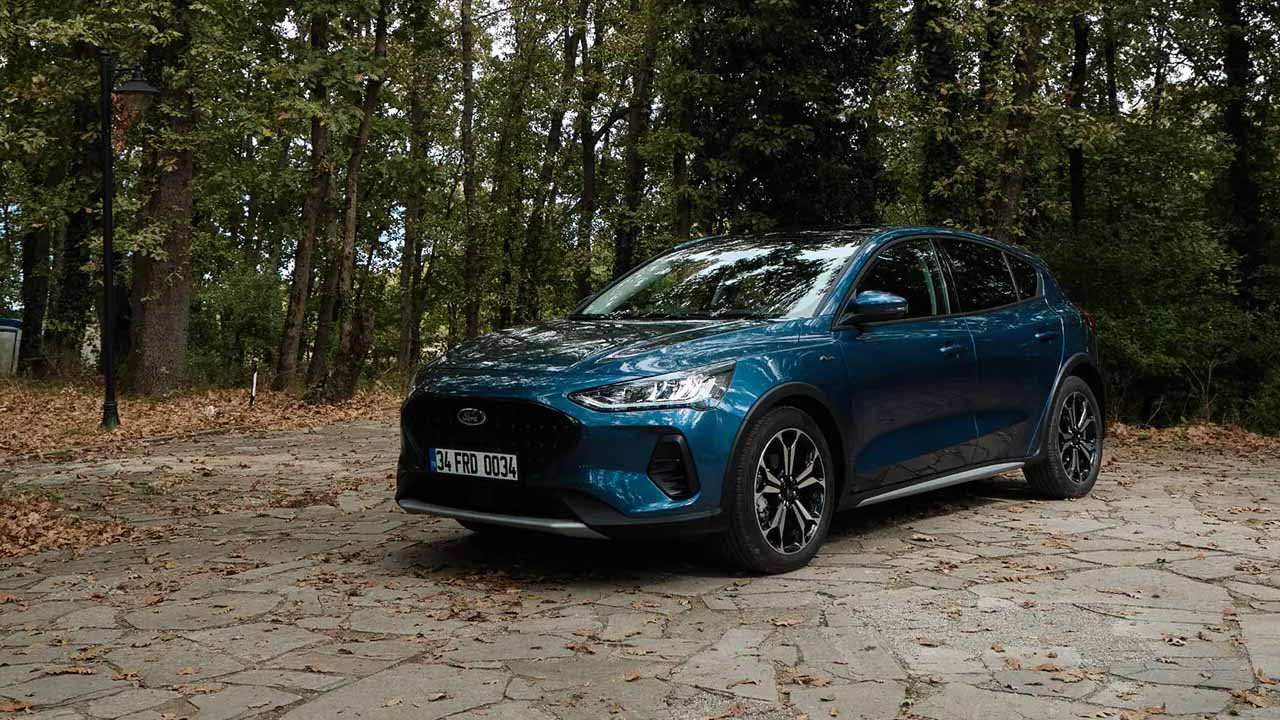 2025 ford focus alinir mi iste tasarimi donanimi performansi ve fiyati 0 2mM5W3ZS