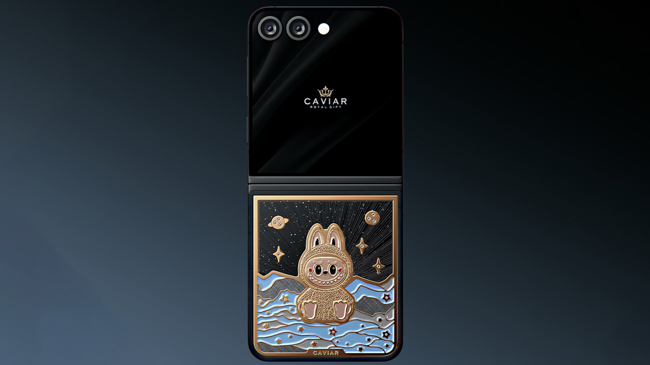 400000 tllik ozel tasarim altin kaplama samsung galaxy z fold7 ve galaxy z flip7 ftBKTh4e