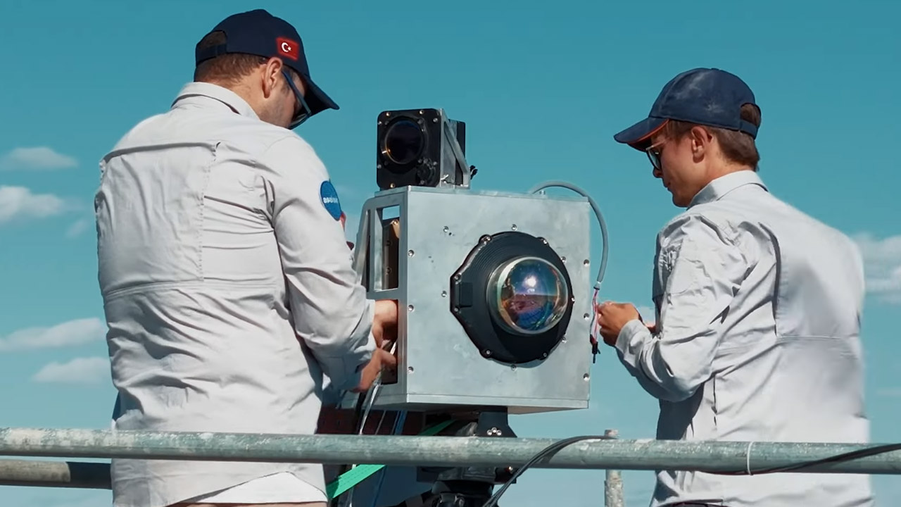 aselsan gudumlu fuzelerin aklini alan lazer saptirici yildirim 100u test etti video 0 A6Om43Se