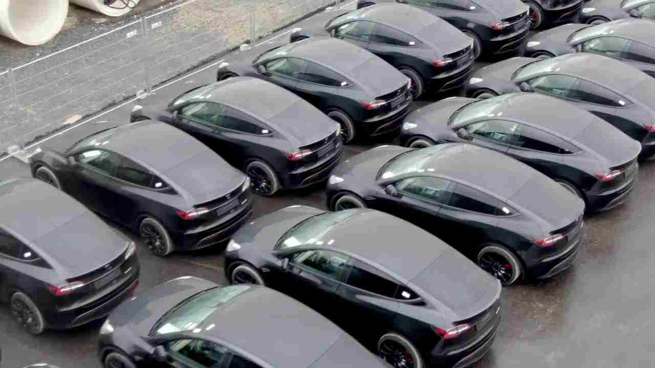 avrupada en cok tesla satilan ulkeler muhakkak oldu turkiyeyi yalnizca 1 ulke gecti 0