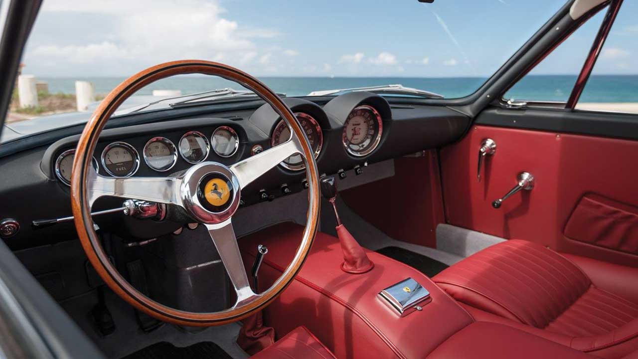bakinca hayranlik uyandiran direksiyon dizaynlari ferrari direksiyonuna siir bile yazilir 4 ATZQhdyR