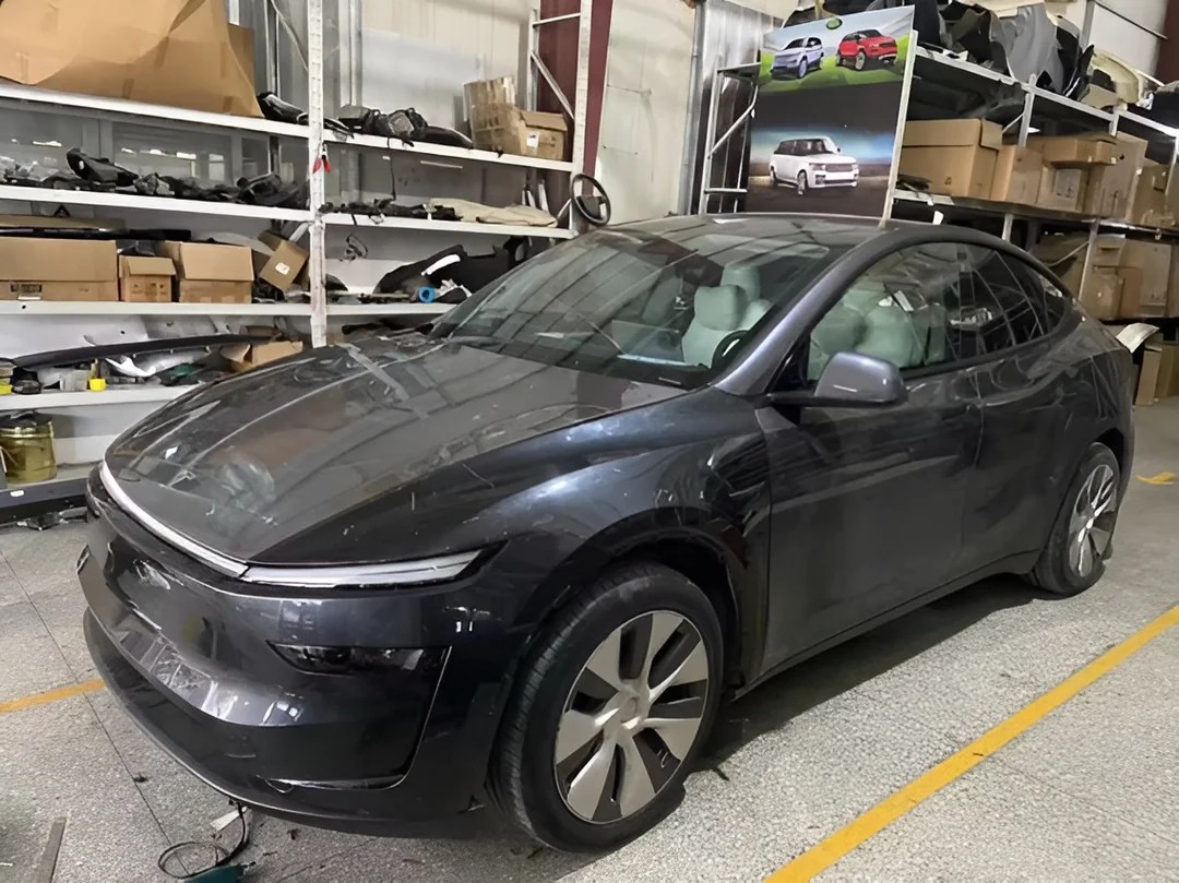 bursa sanayi uyuyor eski tesla model y modifiye edilerek model y junipere donusturuldu 0 3DTmvC6d