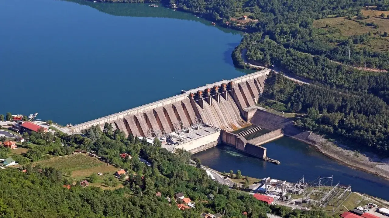 Dünyanın en büyük hidroelektrik santrali inşa ediliyor dunyanin en buyuk hidroelektrik santrali insa ediliyor 0 JAA3HEVV