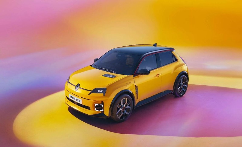 efsane geri dondu renault 5 e tech turkiye fiyati aciklandi fiyati duyan bayiye kostu 7 Adr4yFcD