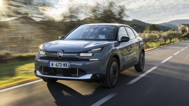 egea cross parasina son model suv firsati yeni citroen c4 bedavadan biraz degerliye satiliyor KVfJ6SYE