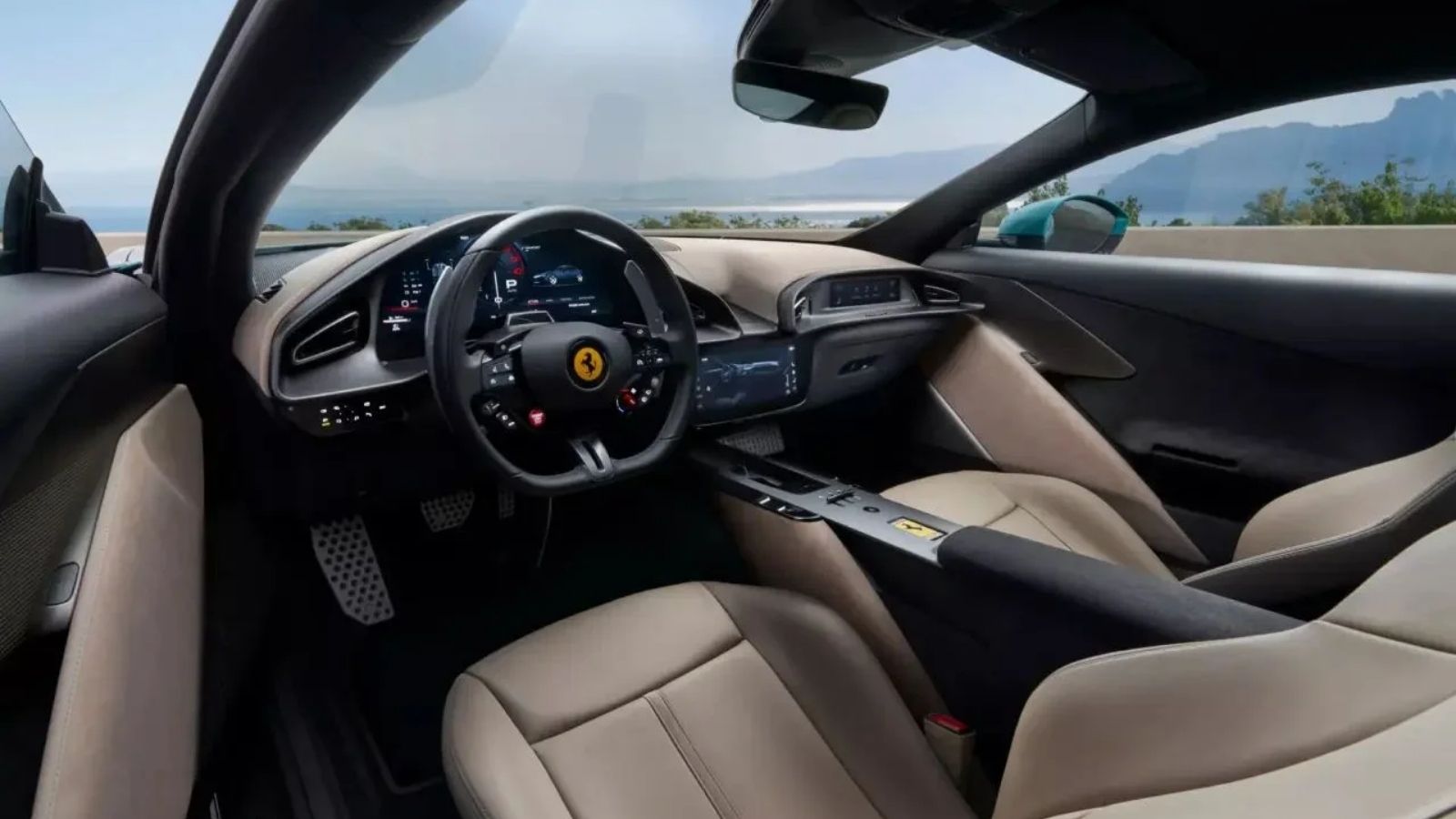 Ferrari Amalfi Modelinin Tanıtımını Yapıldı ferrari amalfi modelinin tanitimini yapildi 0
