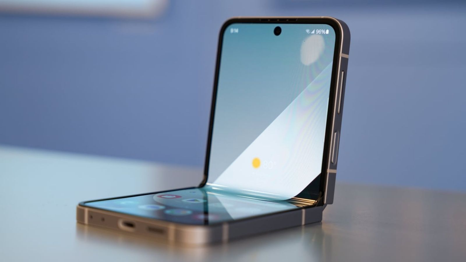 Galaxy Z Flip 7’nin 21:9 Ekranı Sinema Keyfi Sunuyor galaxy z flip 7nin 219 ekrani sinema keyfi sunuyor 0 G46NNgI4