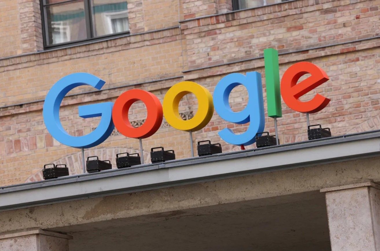 Google’dan alışverişte ihtilal: Kıyafetleri artık sanal olarak üzerinizde görebileceksiniz googledan alisveriste ihtilal kiyafetleri artik sanal olarak uzerinizde gorebileceksiniz 0