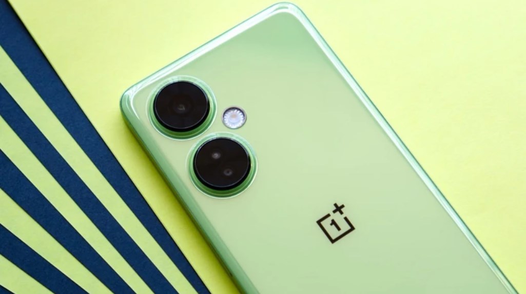 oneplus nord ce 5 simdiye kadarki en buyuk batarya ve 80w suratli sarj bir
