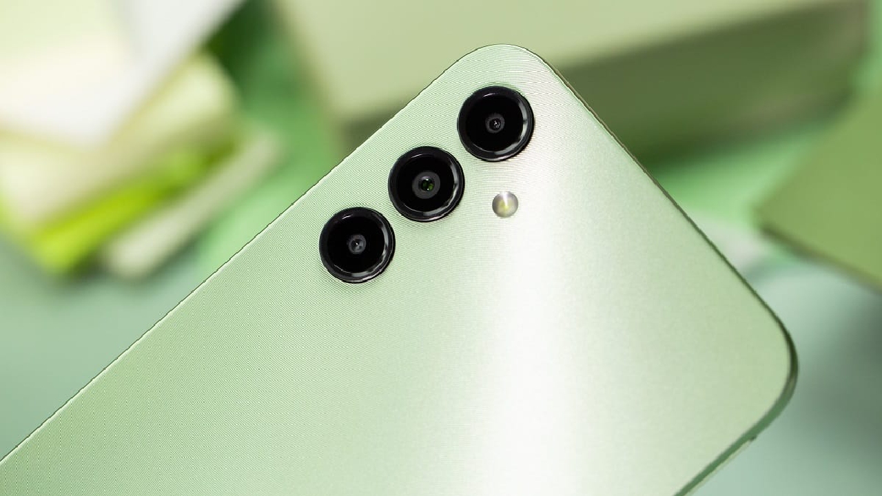 samsung ucuz telefonunda one ui 8i test ediyor 0 RFpepQNQ