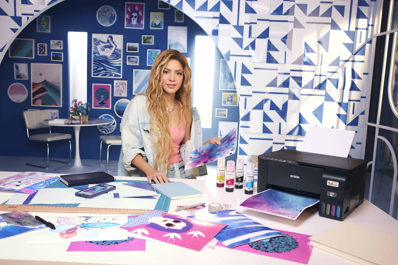 shakira epsonin yeni yuzu oldu 0 pHfnV5Nj