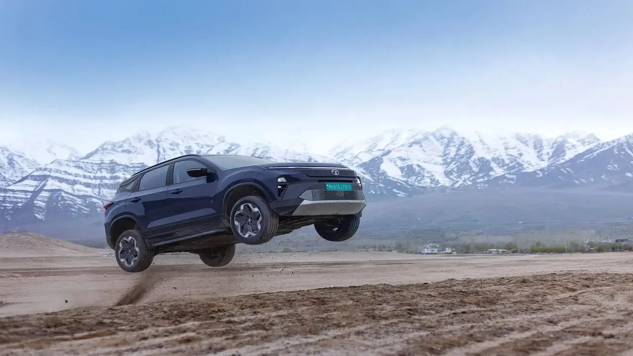 Tata, yeni elektrikli SUV modeli ile geliyor! tata yeni elektrikli suv modeli ile geliyor 1 2Bjg9iqD