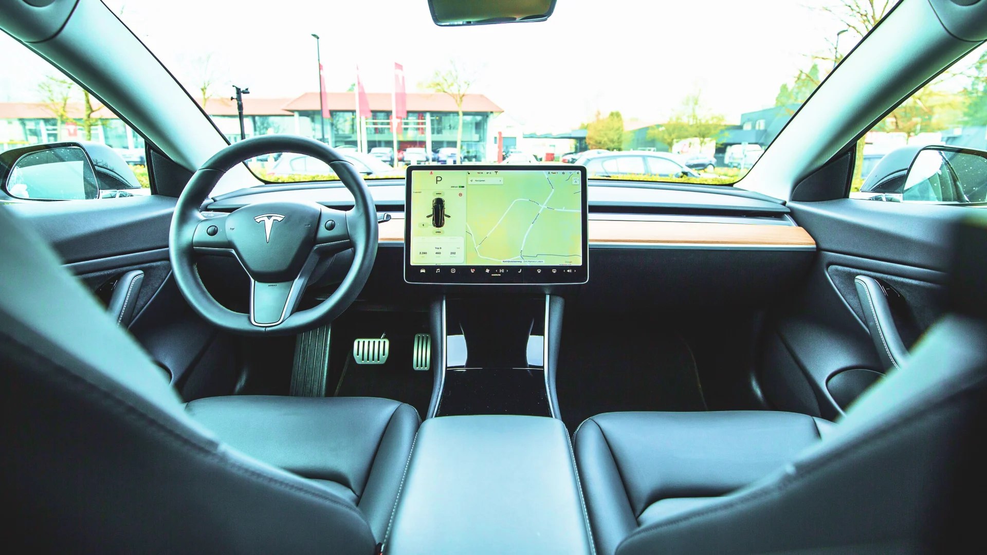 tesla arabalarin ne siklikla yandigi ya da kaza yaptigi aciklandi datalar sasirtici 1