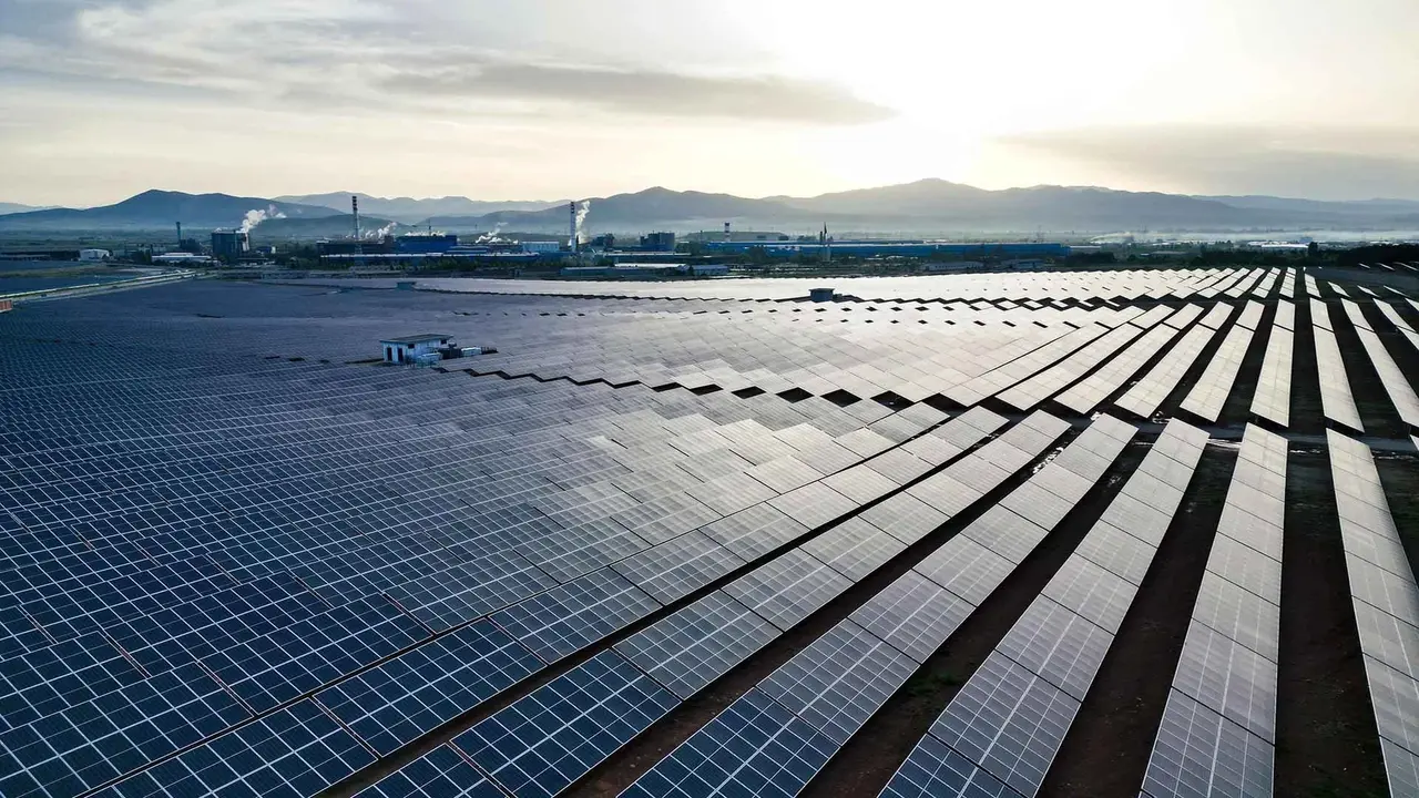 Türkiye’ye 5 GW’lık güneş hücresi üretim tesisi kuruluyor turkiyeye 5 gwlik gunes hucresi uretim tesisi kuruluyor 1 hj53qryM
