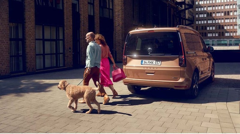 volkswagen inat etti volkswagen caddy 500 bin tl faizsiz kredi ile kapis kapis gidiyor FHhB4ErY