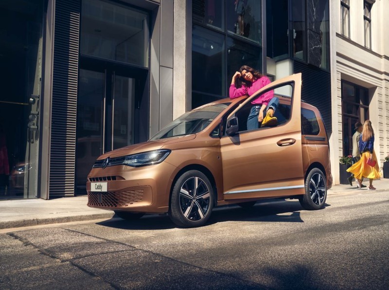 volkswagen inat etti volkswagen caddy 500 bin tl faizsiz kredi ile kapis kapis gidiyor