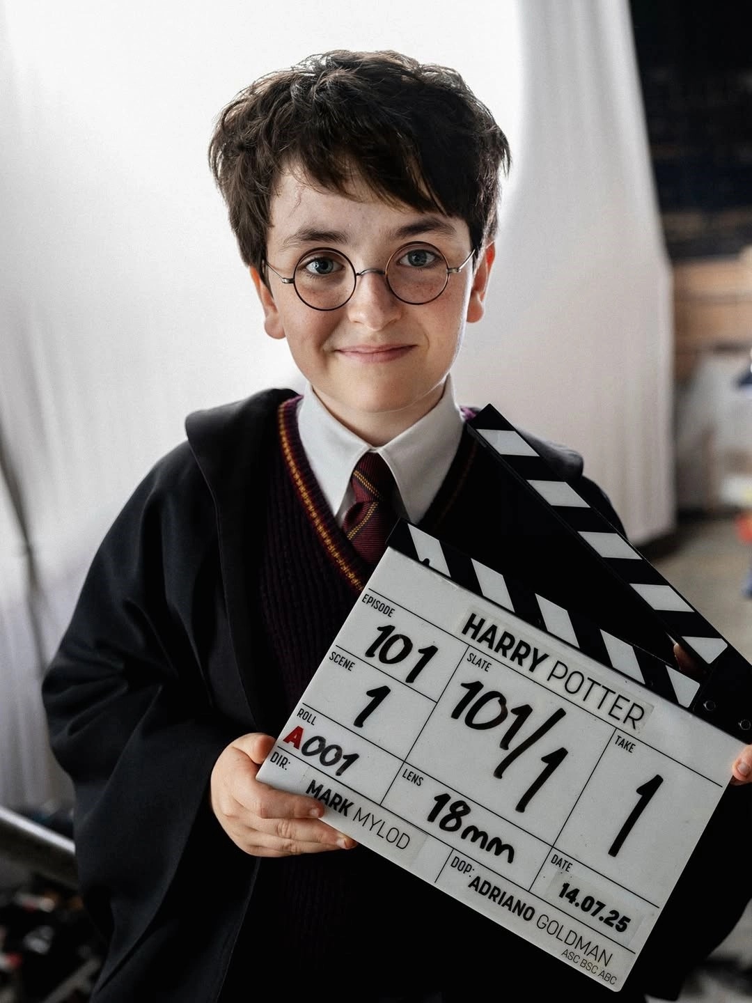 Yeni Harry Potter dizisinden birinci görsel geldi yeni harry potter dizisinden birinci gorsel geldi 0 qvMyH4jf